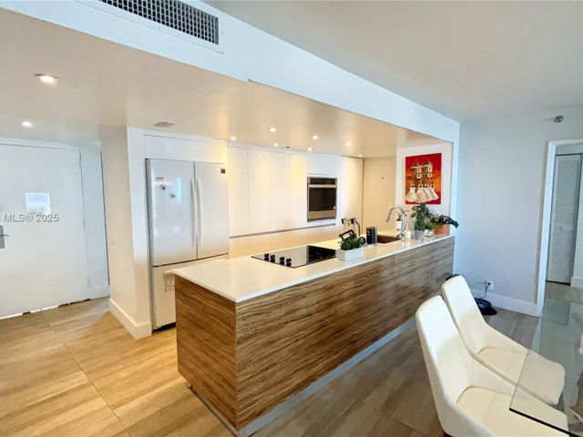 Квартира в аренду номерA-1951 - фото 5973193