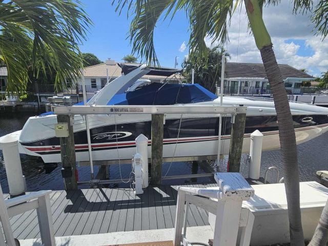 Продажа дома по адресу 742 Berkley Street - фото 6688810