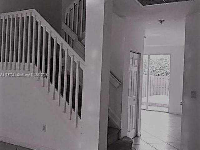 Продажа дома по адресу 6731 NW 107th Ct 6731 - фото 5586942