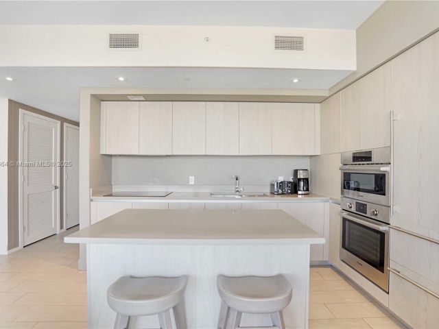 Продажа квартиры #R2604 - фото 5628254