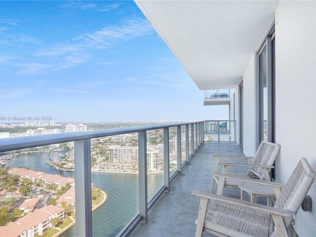 Продажа квартиры #R2604 - фото 5628258