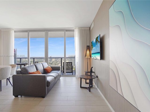 Продажа квартиры #R2604 - фото 5628259