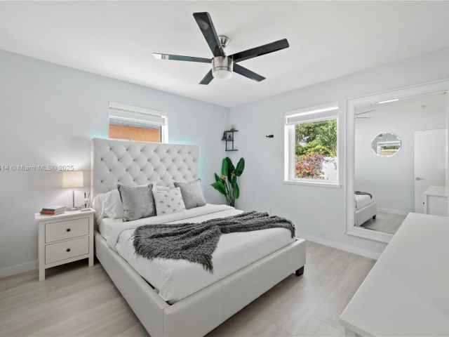 Продажа дома по адресу 1410 S 22nd Ave - фото 6012606