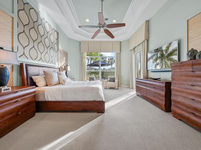 Продажа дома по адресу 10350 Terra Lago Drive - фото 5764636