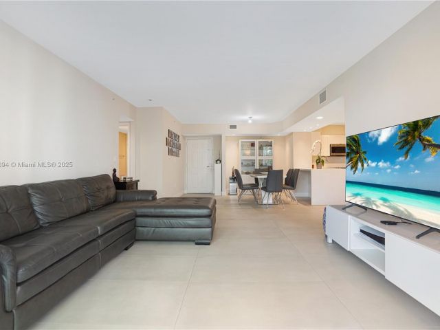 Продажа квартиры #704 - фото 5618820