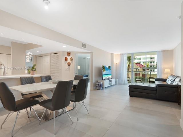 Продажа квартиры #704 - фото 5618824