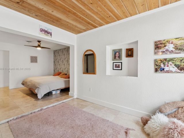 Продажа дома по адресу 951 Buchanan St - фото 5528481