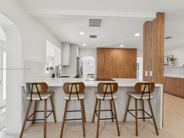 Продажа дома по адресу 951 Buchanan St - фото 5528492