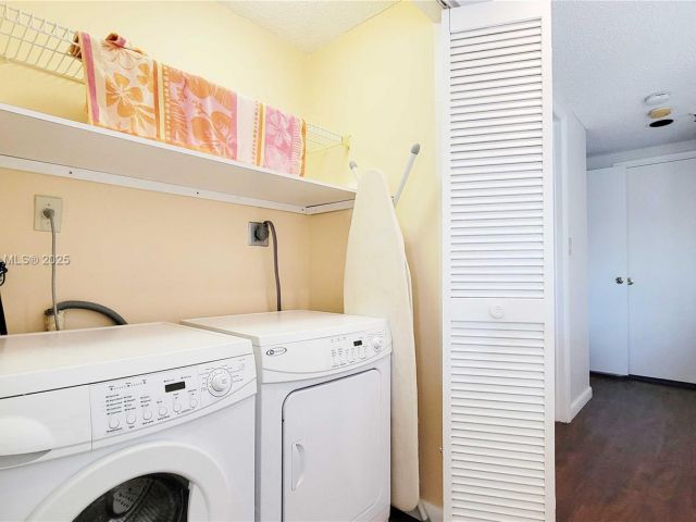 Продажа дома по адресу 369 Poinciana Dr 1115 - фото 5572308