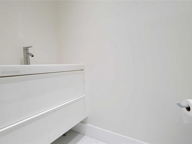 Продажа дома по адресу 369 Poinciana Dr 1115 - фото 5572322