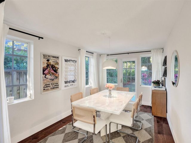 Продажа дома по адресу 4441 SW 10th St - фото 5553530