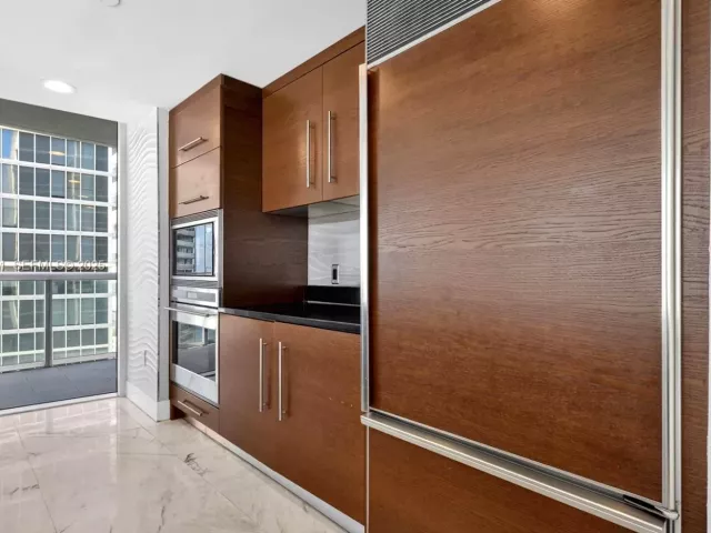 Продажа квартиры #4402 - фото 6912223