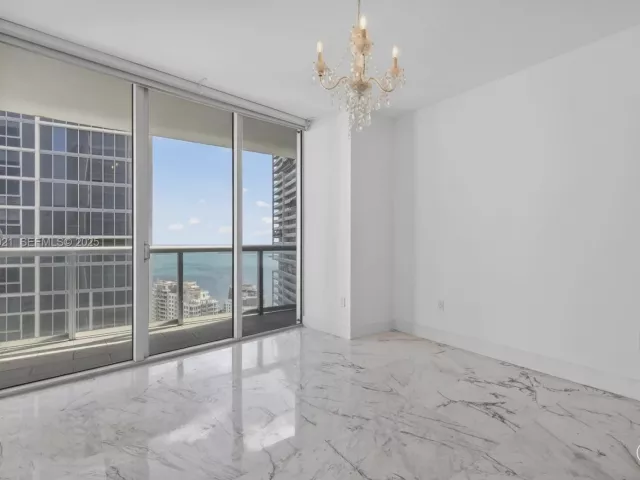 Продажа квартиры #4402 - фото 6697642