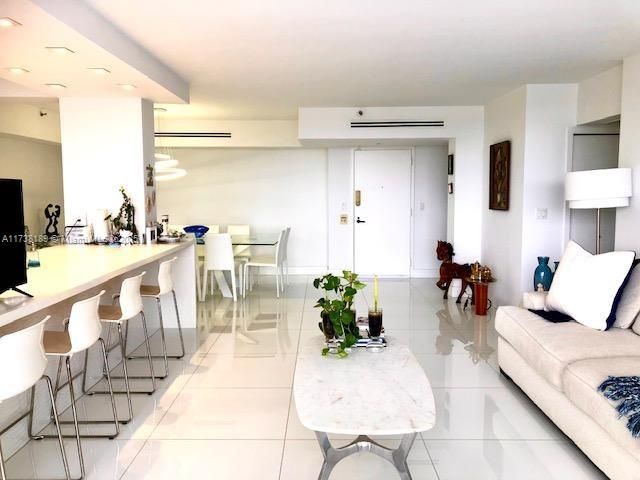 Продажа квартиры #10L - фото 5557640