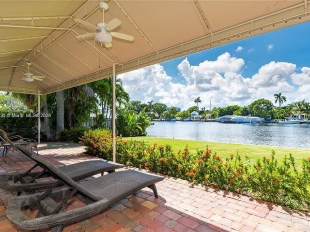 Дом в аренду по адресу 1223 Seminole Dr - фото 5569024