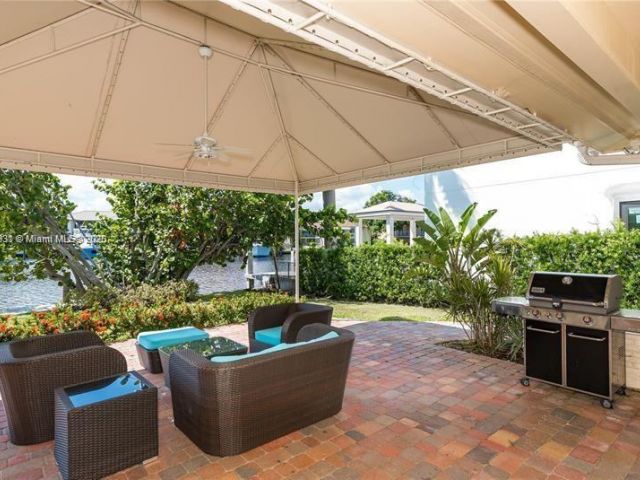 Дом в аренду по адресу 1223 Seminole Dr - фото 5569026