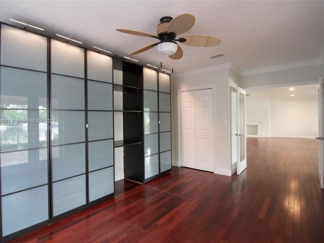 Дом в аренду по адресу 1223 Seminole Dr - фото 5569030