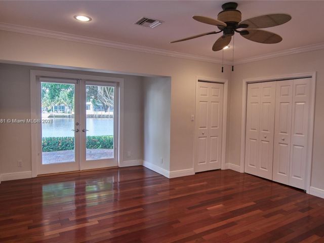 Дом в аренду по адресу 1223 Seminole Dr - фото 5569031