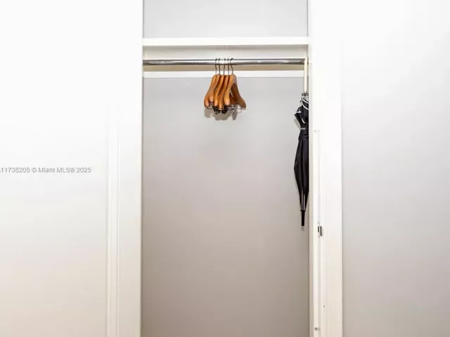 Продажа квартиры #3010 - фото 5613161