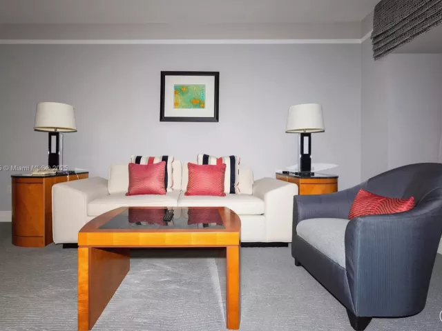 Продажа квартиры #3010 - фото 5613165