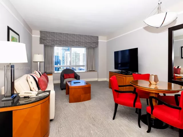 Продажа квартиры #3010 - фото 5613168