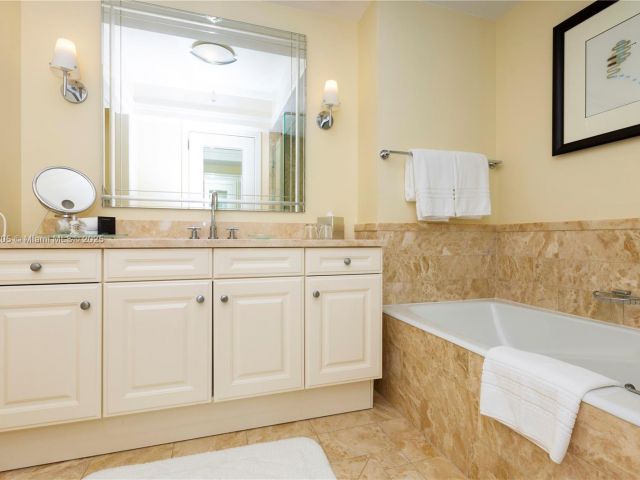 Продажа квартиры #3010 - фото 5613152