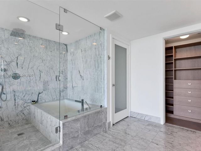 Продажа квартиры #305 - фото 5719888