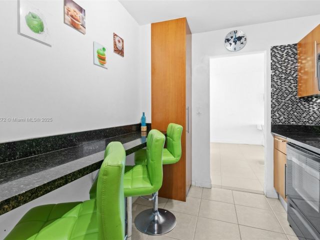 Продажа квартиры #647 - фото 5630892