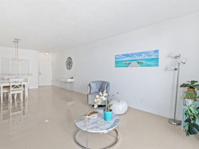 Продажа квартиры #647 - фото 5630896