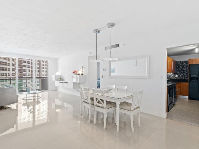 Продажа квартиры #647 - фото 5630905