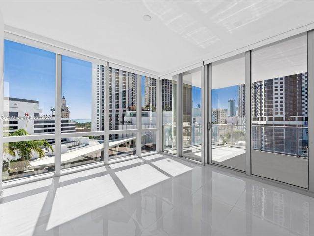 Продажа квартиры #811 - фото 5639700