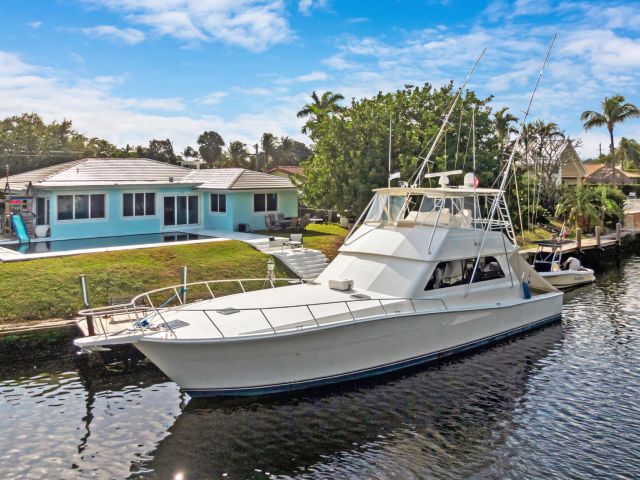 Продажа дома по адресу 2715 NE 23rd Court - фото 5542624