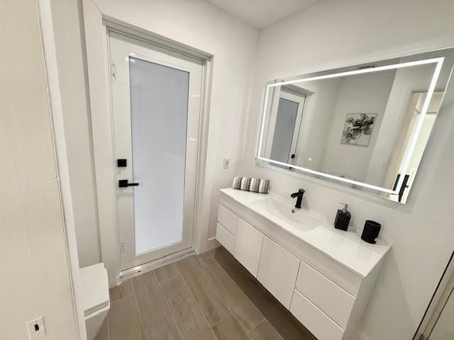 Продажа дома по адресу 1485 NE 57th Ct - фото 6118132