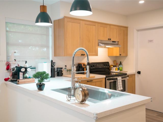 Продажа дома по адресу  - фото 6188673