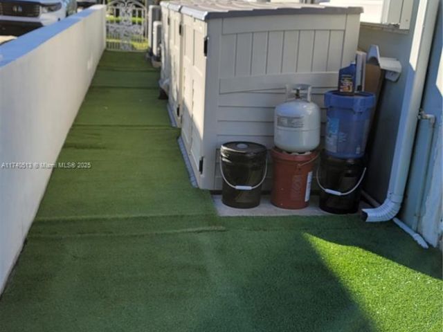 Продажа дома по адресу 12945 Cherry Rd - фото 5535488