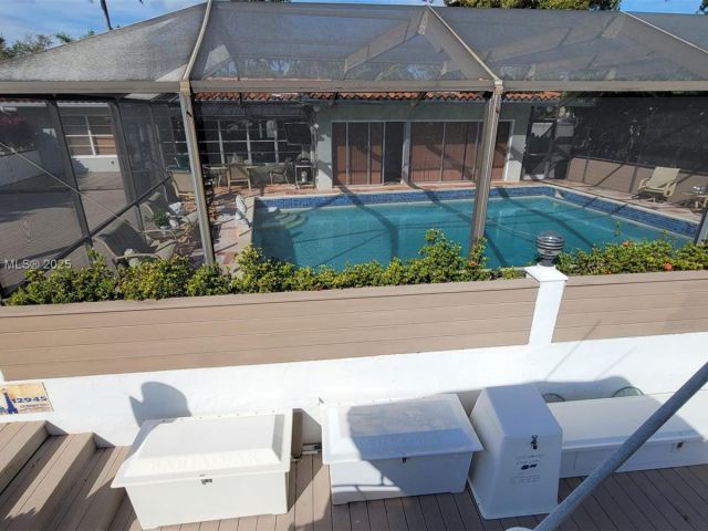 Продажа дома по адресу 12945 Cherry Rd - фото 5535490