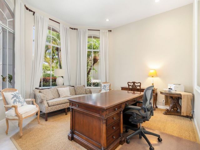 Продажа дома по адресу 6690 Oakmont Way - фото 5763751