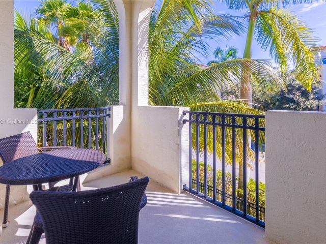 Продажа дома по адресу 1799 NW 124th Way 1799 - фото 5715218