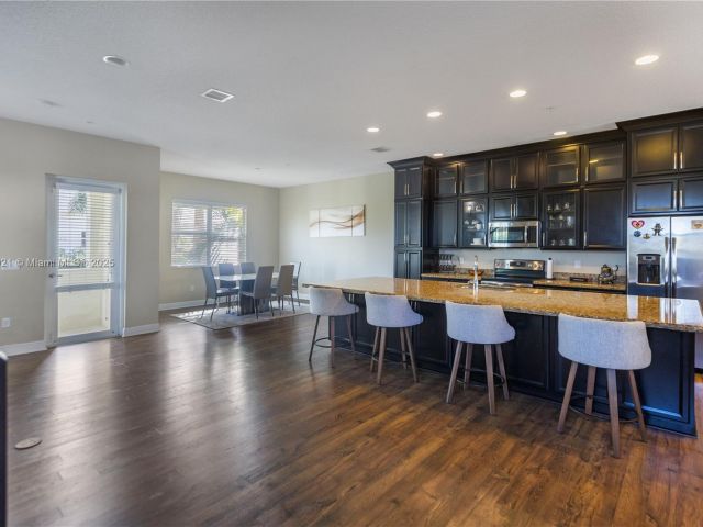 Продажа дома по адресу 1799 NW 124th Way 1799 - фото 5715223