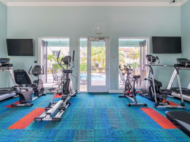 Продажа дома по адресу 1799 NW 124th Way 1799 - фото 5715227