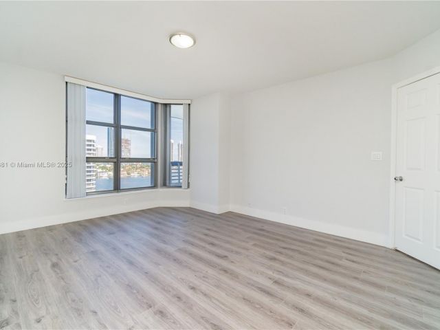 Продажа квартиры #1513 - фото 5689758