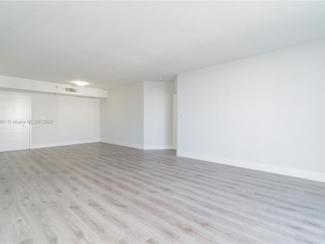 Продажа квартиры #1513 - фото 5689761