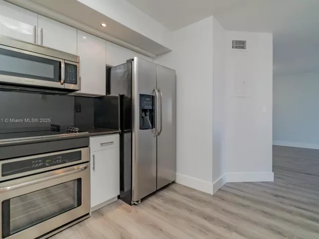 Продажа квартиры #1513 - фото 5689763