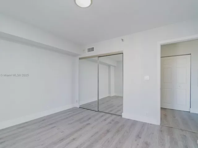 Продажа квартиры #1513 - фото 5689752