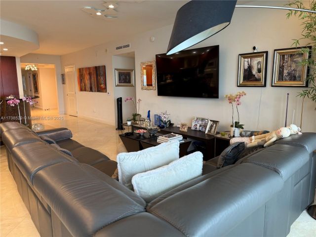 Квартира в аренду номер1102 - фото 6151196