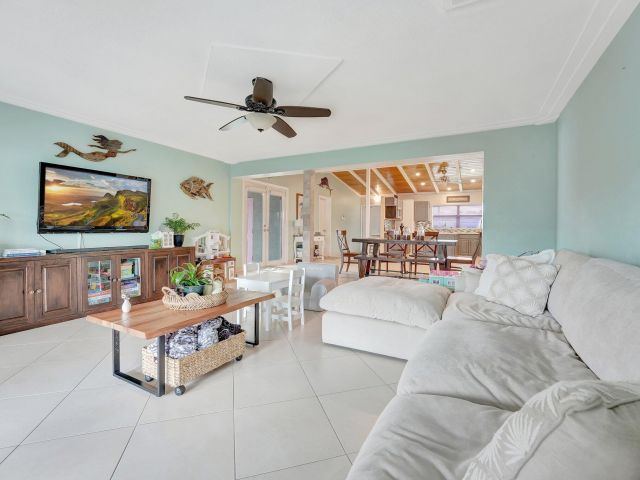 Продажа дома по адресу 2443 Andros Lane - фото 6452828