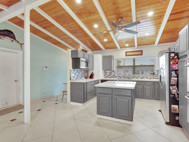 Продажа дома по адресу 2443 Andros Lane - фото 6452834