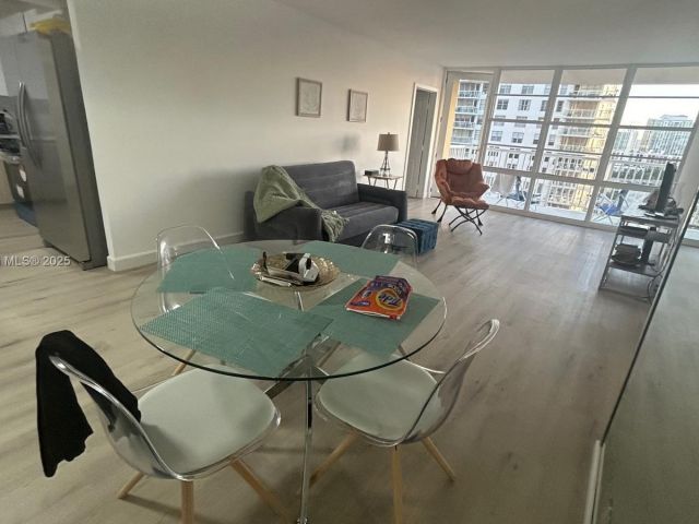 Продажа квартиры #1407 - фото 5669168