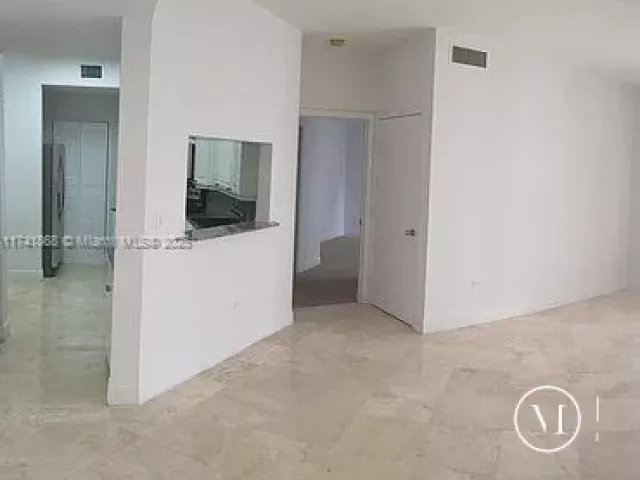 Квартира в аренду номер600 - фото 5625192