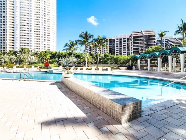 Квартира в аренду номер600 - фото 5625178